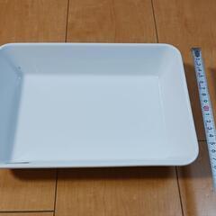 長方形のお皿の画像