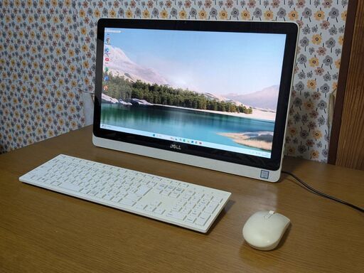 引き渡し予定🐸一体型PC🌟大画面21.5ｲﾝﾁ🌟DELL🌟Inspiron22🌟白美品