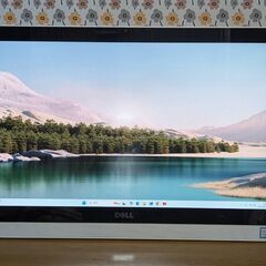 🐸一体型PC🌟大画面21.5ｲﾝﾁ🌟DELL🌟Inspiron22🌟白美品🌟タッチパネル🌟Win11🌟Office2021🌟すぐに使えるSETの画像