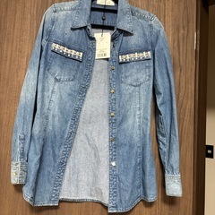 rady ビジュー付きデニムシャツ