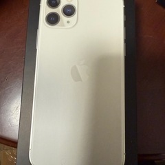 iPhone11Pro空箱　イヤホン、充電器ケーブル等アクセサリーの画像