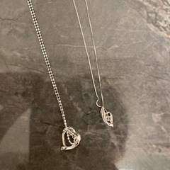 【お譲り先決まりました】ピアス、ブレスレット、ブローチ、リボン、ネックレスセットの画像