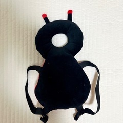 ヘッドガード　ごっつん帽子リュック　てんとう虫の画像