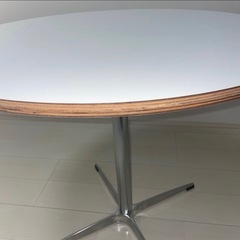 カフェテーブル　値下げ可能の画像