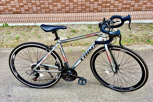 ロードバイク TRINX TEMPO1.0