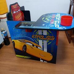 ディズニー カーズ デルタ チェアーデスク 一体型 テーブル 机 子供用家具 子供部屋 Delta

の画像