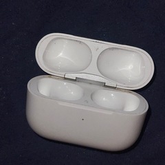 AirPodsproケースのみの画像
