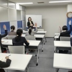 【ミドル・40代・50代活躍中】顧客担当職/賞与あり/完全週休2日制/社会保険完備/横浜市神奈川区 神奈川県横浜市神奈川区総務・人事・労務の画像