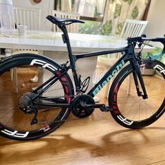 Bianchi Sprint カーボンロードバイク。FFWD F...