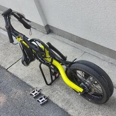 STRiDA 5.0 JP イエローxブラック♪カスタム♪ストライダの画像