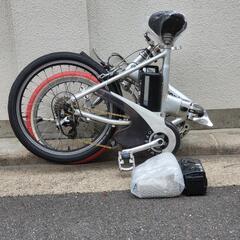 パナソニック♪オフタイム♪折り畳み電動自転車♪カプレオ9速♪シルバーの画像