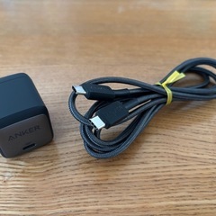 【美品】【送料無料】Anker Nano II 45W 急速充電...