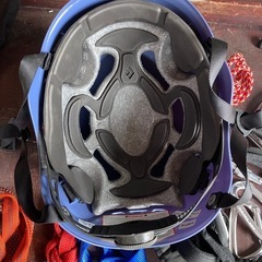ブラックダイヤモンド登山用ヘルメットの画像