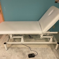 電動エステベッド