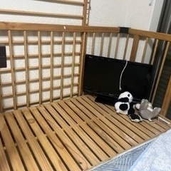 ファルスカベッドサイドベッド