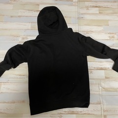 NEW ERA　パーカーの画像