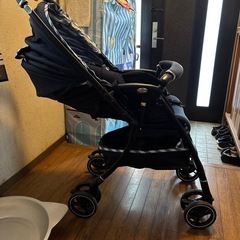 ベビーカーの画像
