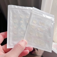 ニキビ隠しパッチの画像