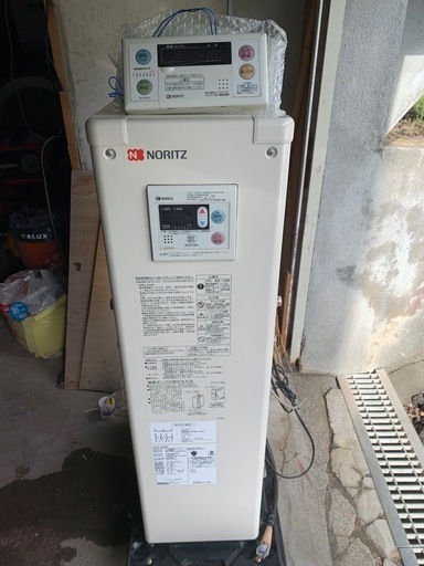 ノーリツ　セミ貯湯式　 石油給湯機付ふろがま 追い焚き