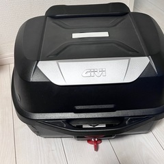 GIVI トップケース　43L