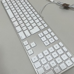 【受け渡し先決定】アップル 純正 USB日本語キーボード テンキ...