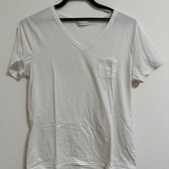 tn-party ホワイト Vネック Tシャツ