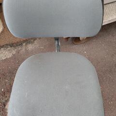 トーヨー グレーオフィスチェアの画像