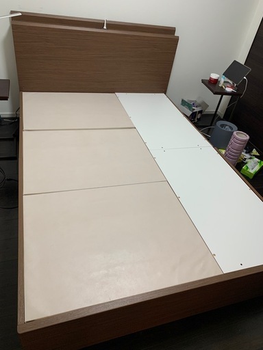 ダブルベットフレーム(ニトリ)