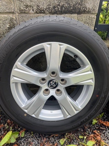 20アルファード純正アルミ付き
夏タイヤ