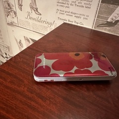 ガラケー携帯【marimekko】の画像