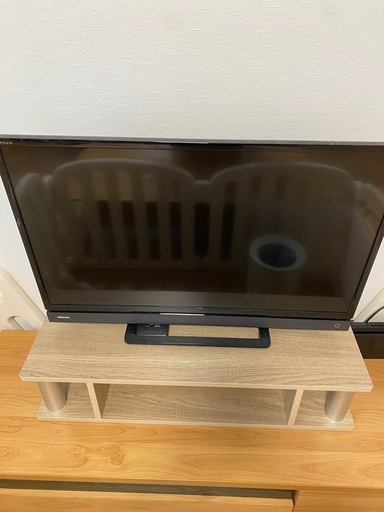 TOSHIBA 32型　
テレビ
