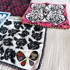 ハンカチ 大量 おまとめ 8枚　ガーリー ANNA SUI などの画像