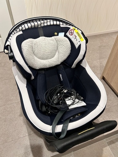 やり取り中⭐︎【業者クリーニング済】ファン付き！チャイルドシート　コンビ　クルムーヴスマート