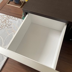 テレビボードの画像