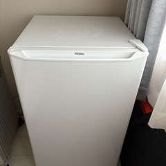 美品！新古品　
冷凍庫　23年式　ハイアール(Haier) 60...