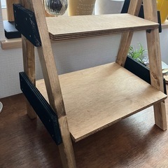 アンティーク　小さい棚