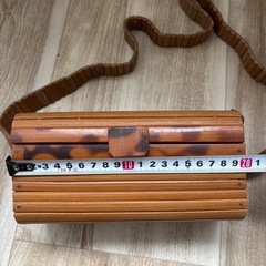 【レトロ昭和風】木製ショルダーバッグ／ヴィンテージ／竹風／ウッドバッグの画像