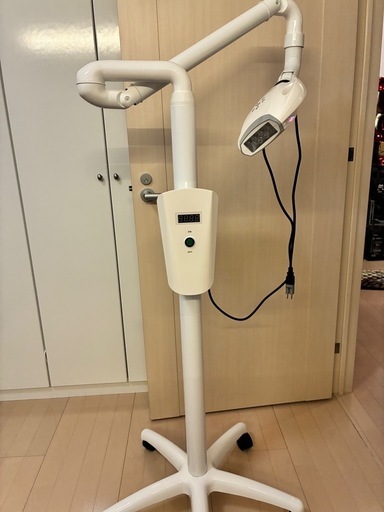 セルフホワイトニング用のLED照射器