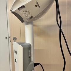 セルフホワイトニング用のLED照射器の画像