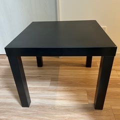 IKEA サイドテーブル 
LACK 黒