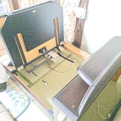 年代物のリモコンなしフランスベッドの画像