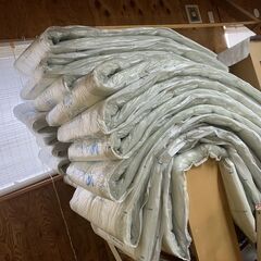 断熱材（グラスファイバー）