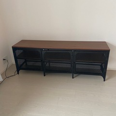 IKEA フィエルボ　テレビ台　ラック