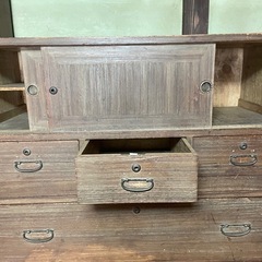 桐箪笥の画像