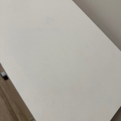 サイドテーブルの画像