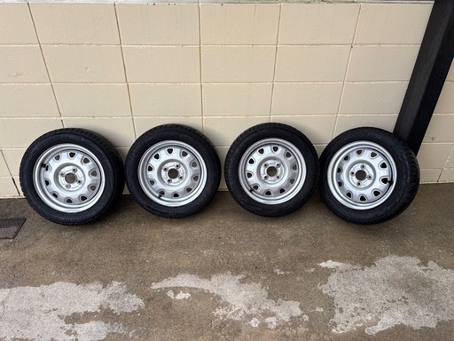 ヨコハマ製
スタッドレス155-65-14