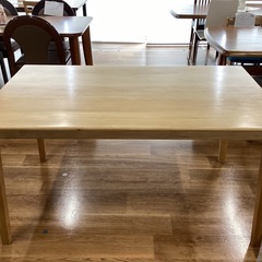 ダイニングテーブル【町田市再生家具】250715