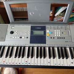 YAMAHA 電子ピアノの画像