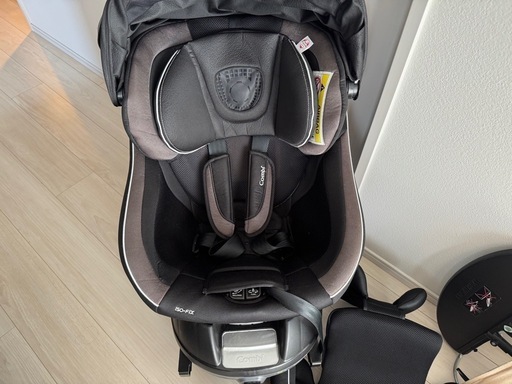 コンビ チャイルドシート クルムーヴISOFIX サンシェード、新生児用シート