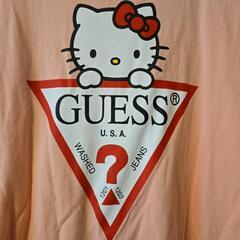 GUESSキティコラボの画像